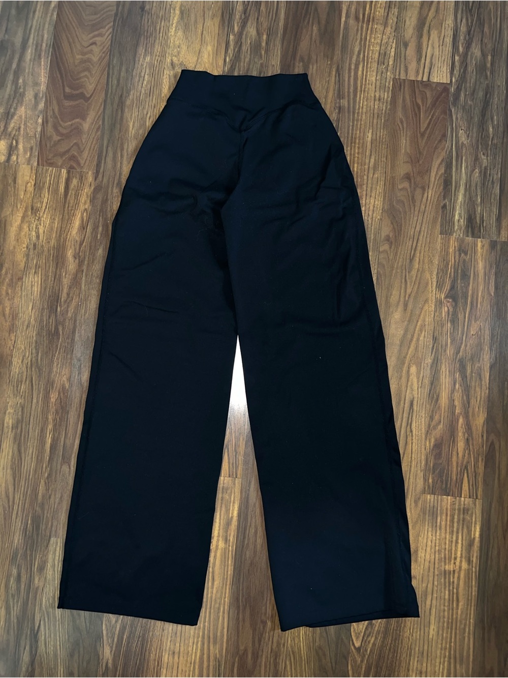 Black Wide-Leg Women’s Leggings - Picture 2 of 3